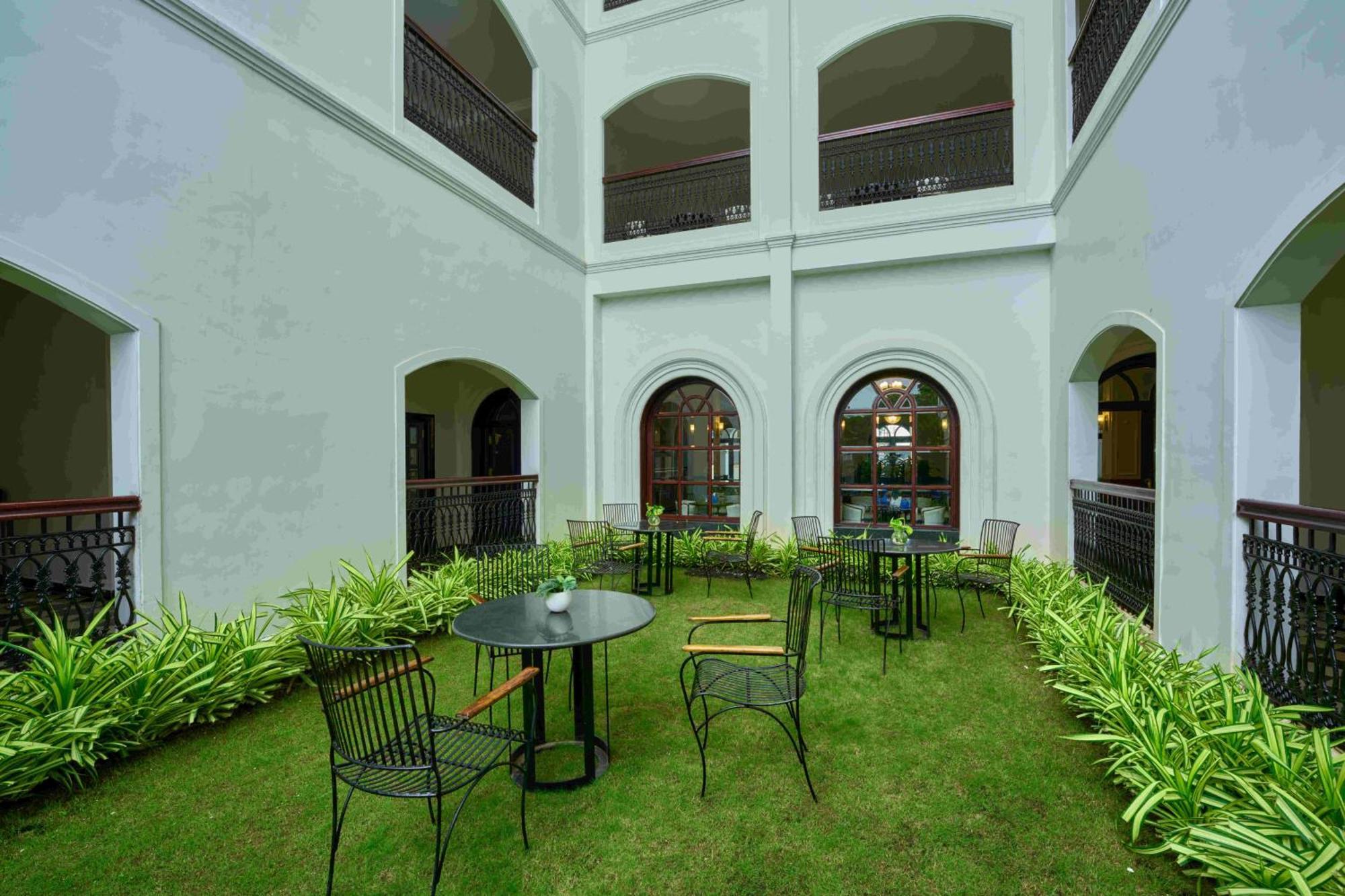 Hotel The Old Court House By Abad Fort Kochi Zewnętrze zdjęcie